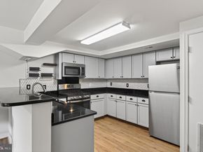 1461 Van Dorn Street N A, Alexandria VA 22304