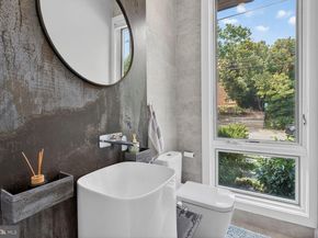 4512 Salem Lane NW, Washington DC 20007