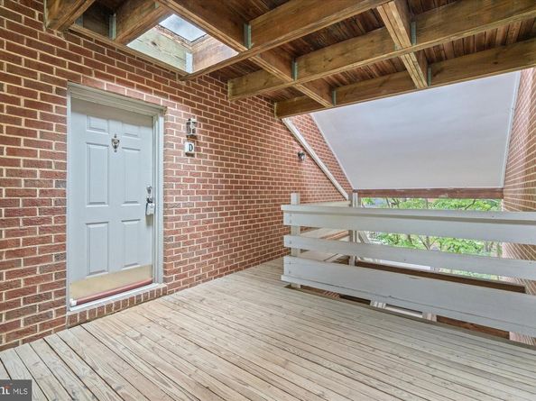 3151 Anchorway Court, Falls Church VA 22042