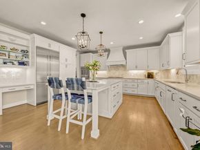 2998 Beechwood Lane, Falls Church VA 22042