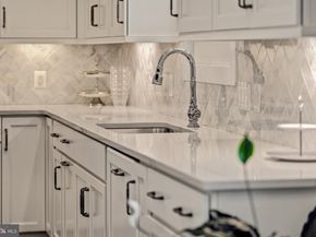 2998 Beechwood Lane, Falls Church VA 22042