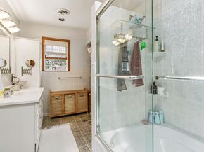 650 Hendrix Street, Philadelphia PA 19116