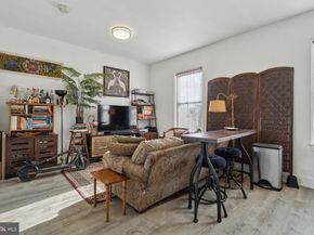 125 W Susquehanna Avenue, Philadelphia PA 19122