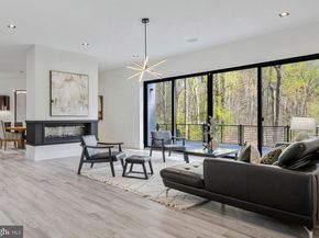 3525 Glenbrook Road, Fairfax VA 22031