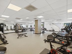 2111 Wisconsin Avenue NW 524, Washington DC 20007