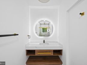 2321 N Richmond Street, Arlington VA 22207