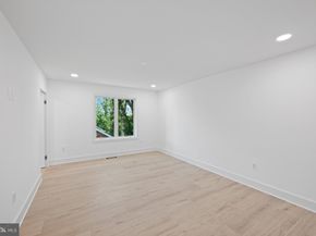 2321 N Richmond Street, Arlington VA 22207