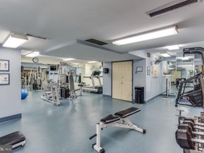 3705 S George Mason Drive 2009S, Falls Church VA 22041