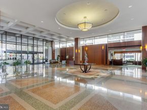 3705 S George Mason Drive 2009S, Falls Church VA 22041