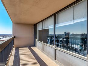 3705 S George Mason Drive 2009S, Falls Church VA 22041