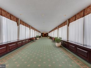 3705 S George Mason Drive 2009S, Falls Church VA 22041