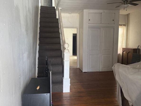 37 W Seymour Street, Philadelphia PA 19144