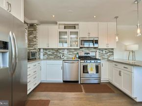 1300 S Arlington Ridge Road 504, Arlington VA 22202