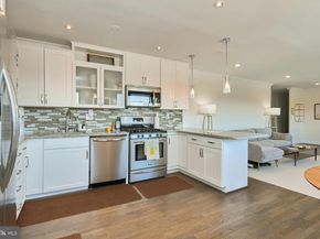 1300 S Arlington Ridge Road 504, Arlington VA 22202