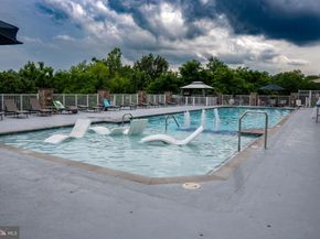 6301 Edsall Road 224, Alexandria VA 22312