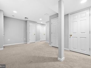 8 Wyoming Court, Bethesda MD 20816