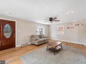 611 Glenfield Avenue, Glenolden PA 19036