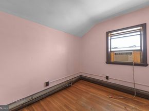 302 Garth Road, Oreland PA 19075