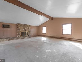 302 Garth Road, Oreland PA 19075