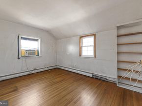 302 Garth Road, Oreland PA 19075