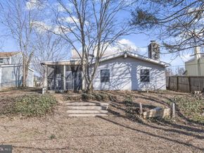 302 Garth Road, Oreland PA 19075