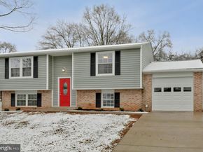 709 N Belfort Street, Sterling VA 20164