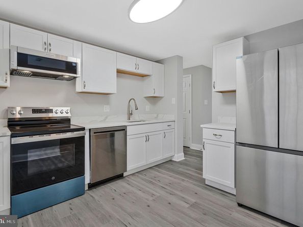 709 N Belfort Street, Sterling VA 20164