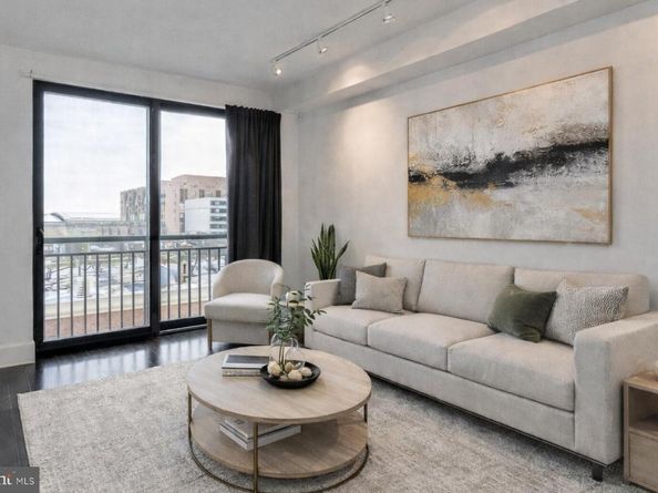 1011 M Street NW 606, Washington DC 20001