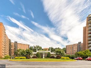 4201 Cathedral Avenue NW 1009E, Washington DC 20016