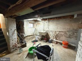 212 N Maple Avenue, Lansdowne PA 19050