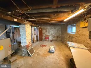 212 N Maple Avenue, Lansdowne PA 19050