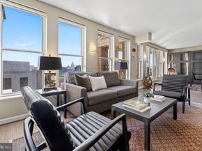 601 Pennsylvania Ave NW 1205+1206, Washington DC 20004