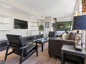 601 Pennsylvania Ave NW 1205+1206, Washington DC 20004