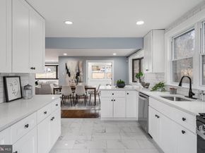 19 Edgemoor Road, Cheltenham PA 19012