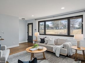 19 Edgemoor Road, Cheltenham PA 19012