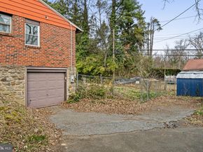 19 Edgemoor Road, Cheltenham PA 19012