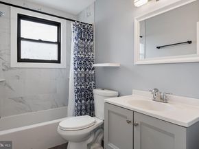 19 Edgemoor Road, Cheltenham PA 19012