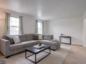 2125 Suitland Terrace SE 302, Washington DC 20020