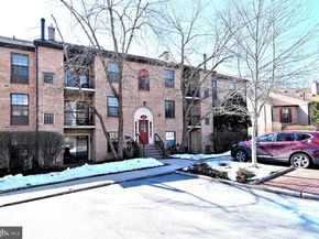 613 Washington Place 13, Chesterbrook PA 19087