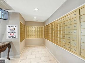 8370 Greensboro Drive 614, Mclean VA 22102