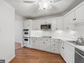 8370 Greensboro Drive 614, Mclean VA 22102