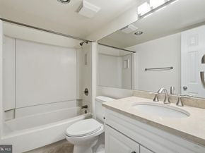 8370 Greensboro Drive 614, Mclean VA 22102
