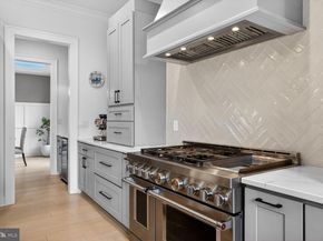 414 N Monroe Street, Arlington VA 22201