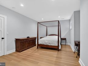 414 N Monroe Street, Arlington VA 22201