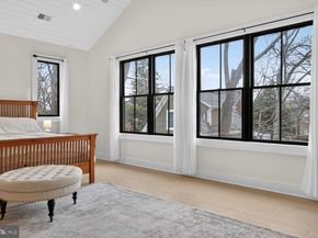 414 N Monroe Street, Arlington VA 22201