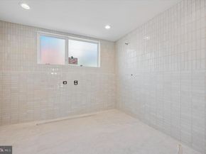 954 N 6TH Street, Philadelphia PA 19123