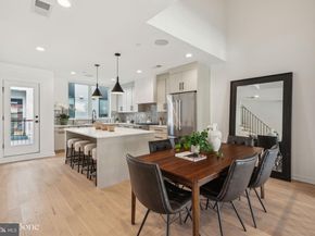 954 N 6TH Street, Philadelphia PA 19123