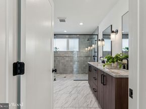 954 N 6TH Street, Philadelphia PA 19123