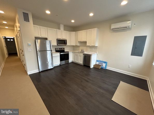 1314 Constitution Avenue NE 1, Washington DC 20002