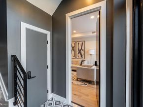 1215 Holbrook Terrace NE 2, Washington DC 20002